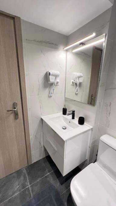 Apartamento Flatg 23 Atenas Exterior foto